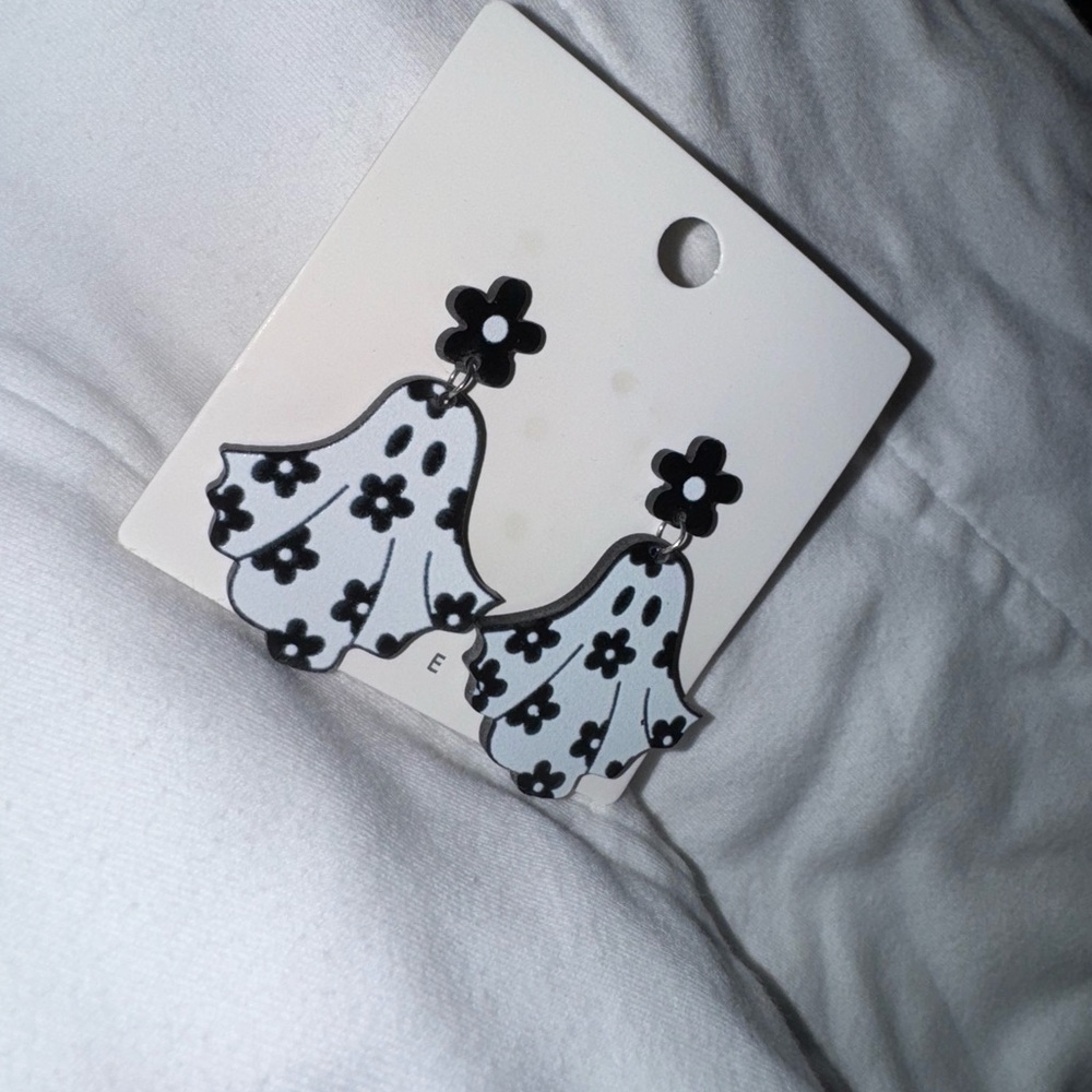 Black and White Floral Earrings
